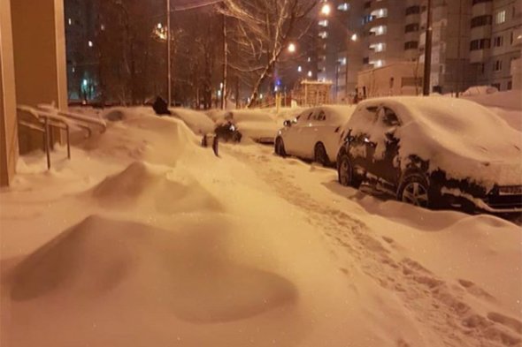 Снежный ад в Москве - большой фотоотчет