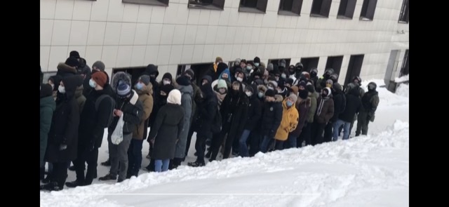 «Ты че смотришь, ты, иди сюда!