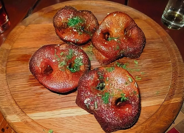 Свиной оберег для школ и детских садов