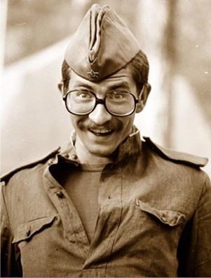 Знаменитости в детстве. Фото из домашних архивов