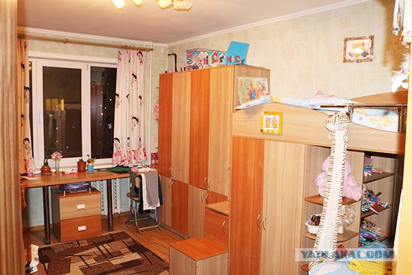 Я у мамы рукожоп, или кровать-чердак