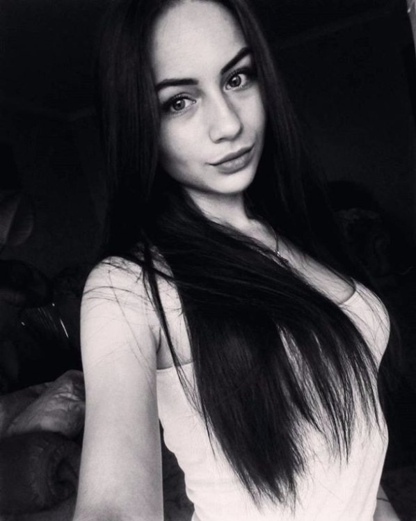Приятные девушки из сети