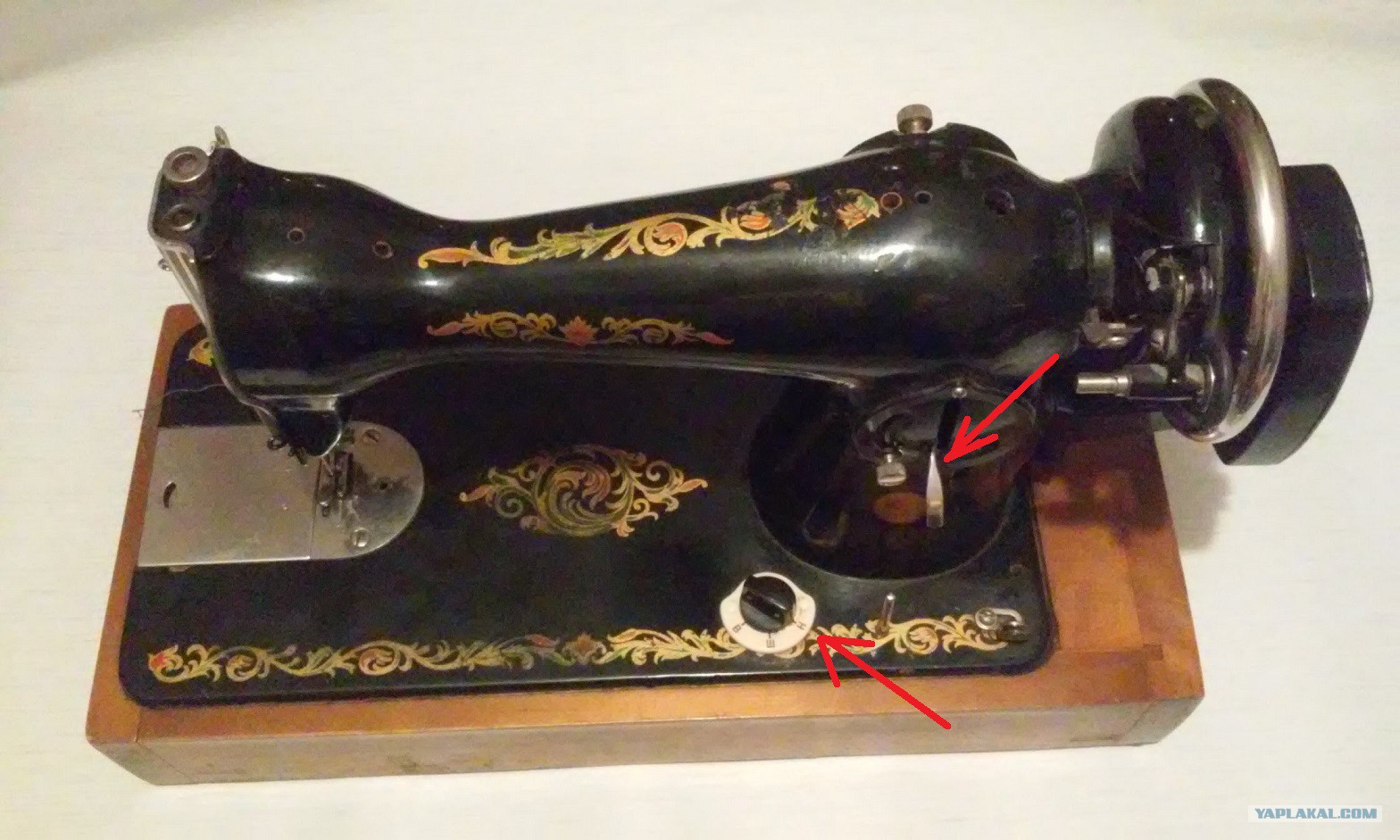 Продать машинку ручную. Швейная машинка Чайка 2м. Ручная швейная машинка Чайка 2м. Машинка швейная ручная кл-2м т585958. Машинка швейная ручная кл-2м 1585958.