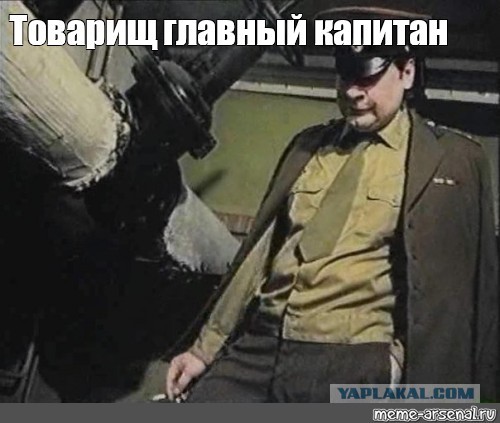 Раскрыты личности стоявших за спиной Путина в новогоднем обращении военных