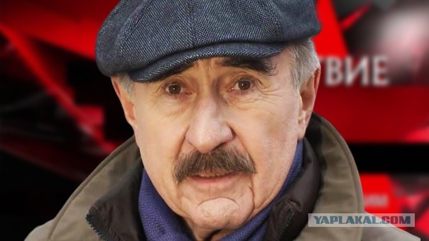 Или специально вспышку не включил?