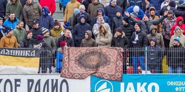 Креатив от российских болельщиков