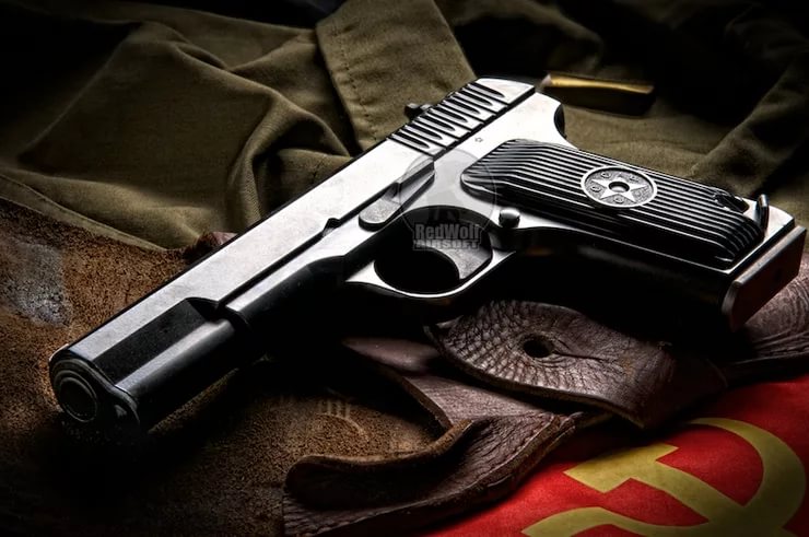 Картинка лучше старенький тт чем дзюдо и карате