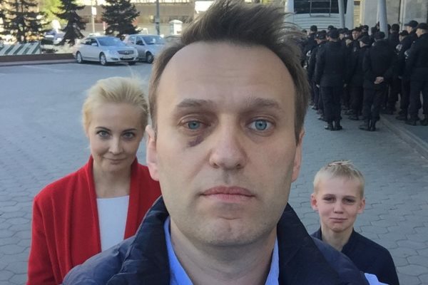 Плющенко Навальному: "Надеюсь не зассышь? Пойдем выйдем, поговорим по-мужски!"