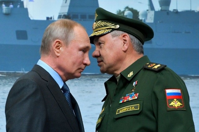 Путин поручил сформировать информационный ресурс с актуальными данными воинского учета