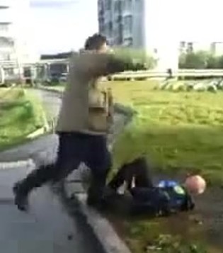 На школьников, закидавших Вечный огонь снежками, возбудили дело о реабилитации нацизма