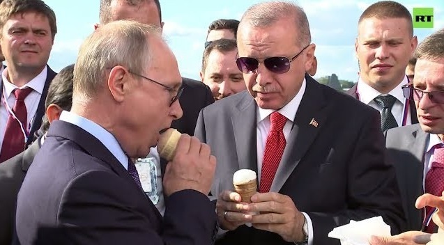 Что задумал Путин? Действия российского ВМФ возле Сирии вызвали тревогу у турок
