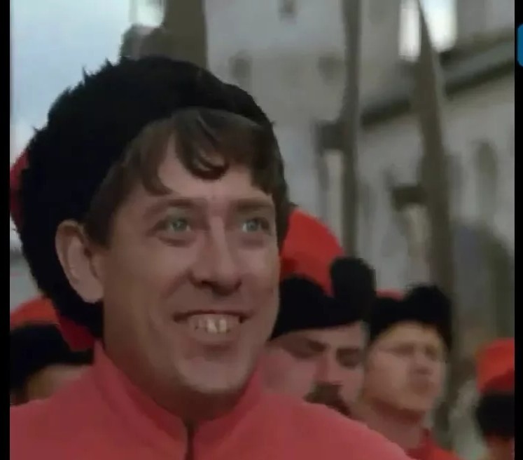 Зеленою весной под старою слушать