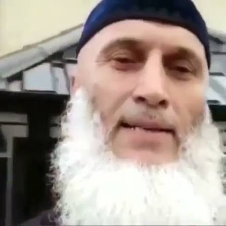 Неплохая выдержка у мужика