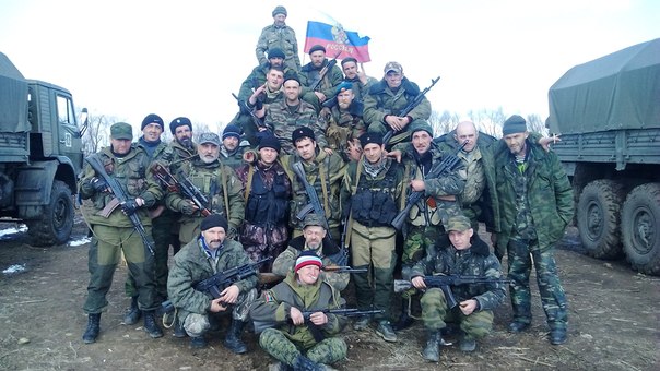 То чувство, когда ты актёр, а остальные - просто ряженые клоуны