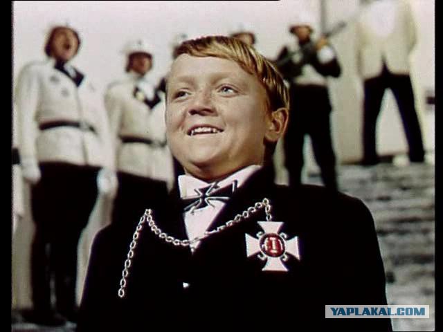 Памятник Солженицыну во Владивостоке