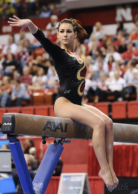 Как выглядят мужья накачанных женщин