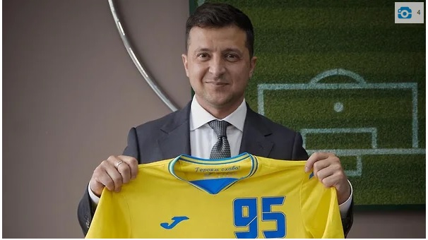 УЕФА обязал сборную Украины убрать с формы слоган «Героям слава»
