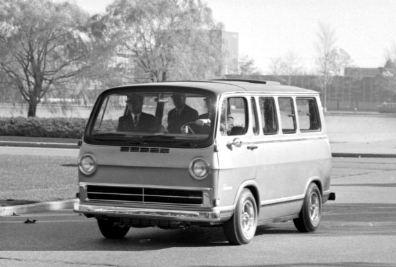 Игра на ЯПе: Угадай АВТО-8