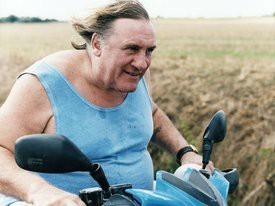 Французская соцопека отняла ребенка у туристки из России