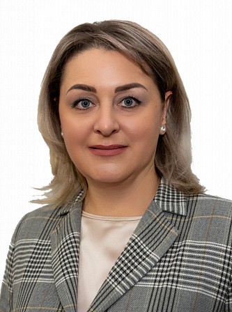 Чиновница из Сочи бросила все силы: МВД, ПДН, администрацию, чтобы отомстить 11-летней девочке, которая разбила очки её дочери