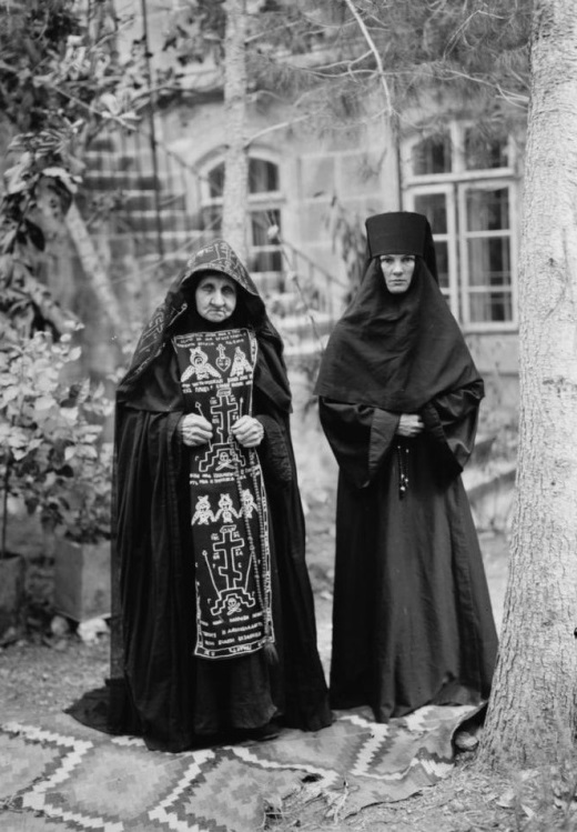 Лица, события, эпохи: редкие исторические фотографии, которые перенесут вас в другое время