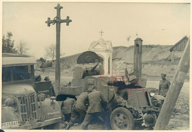 Геббельс был бы доволен