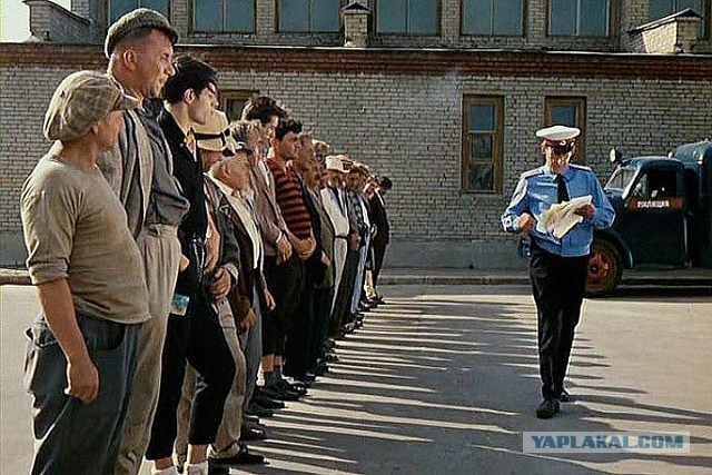 Пятничные пописиделки или о б**дях и мужчинах в белом пальто.