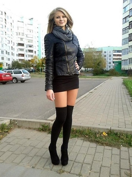 Девушки в мини