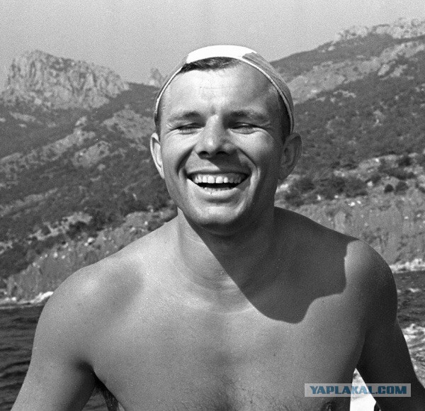 18 редких кадров из жизни Юрия Гагарина