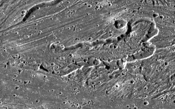 Спутник Юпитера: Ганимед. Самый крупный и самый древний