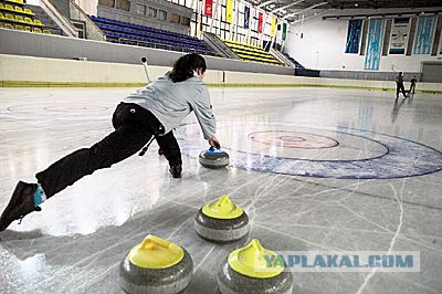 Суровый гололед в Хабаровске