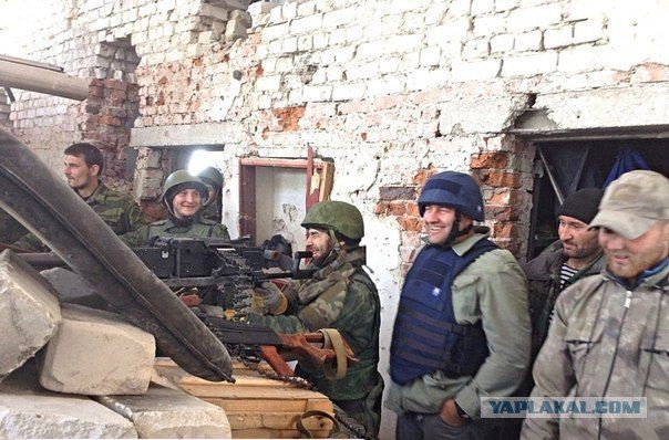 Зачистка аэропорта от войск украинских ВС