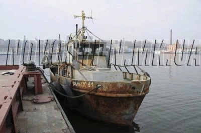 Пограничники задержали в Черном море ловившее камбалу украинское судно