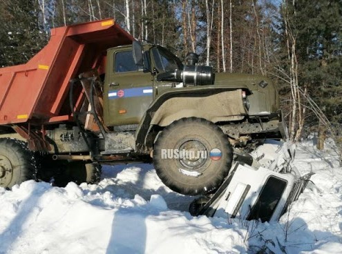 Почему у Т-34 топливные баки беззащитно торчат снаружи?
