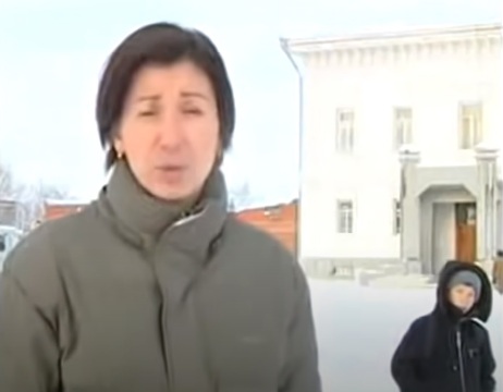 14 фото звезд, влезших в чужие кадры