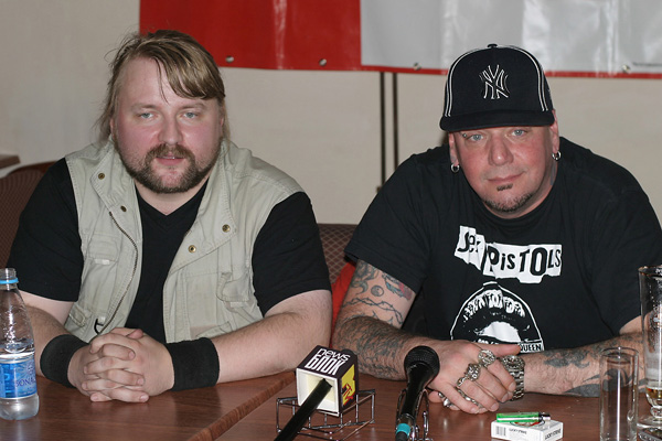 Музыка и музыканты: Paul Di'Anno-«Iron Maiden»