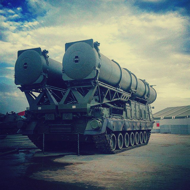 Россия показала мускулы на «Армия-2015»