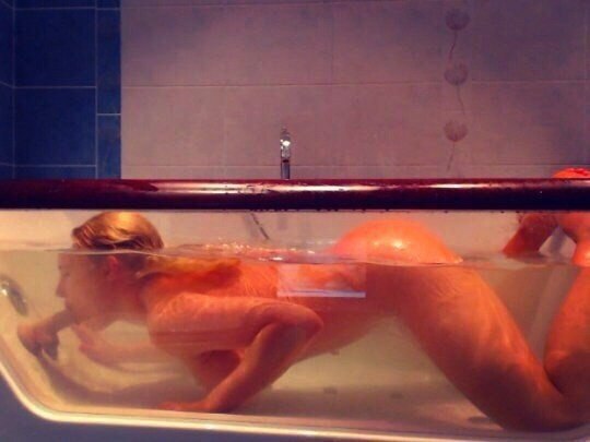 В сеть утекли обнаженные фотографии Майли Сайрус 18+