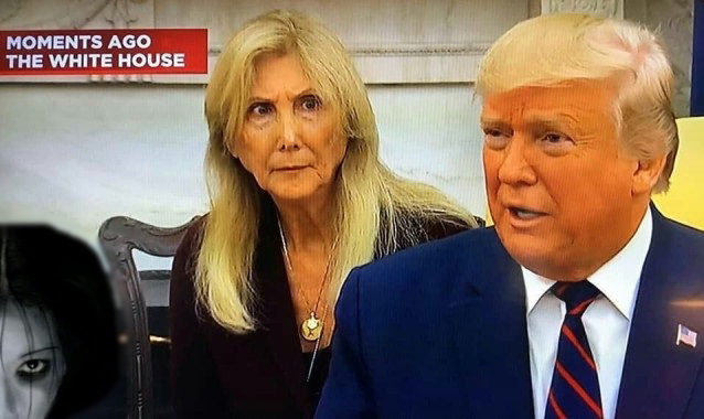Дональд Трамп эффектно завершает совместную пресс-конференцию