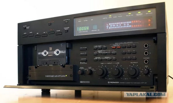 Автореверс в магнитофоне Nakamichi RX–202