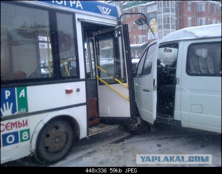 ДТП с Уралом в Ханты-Мансийске