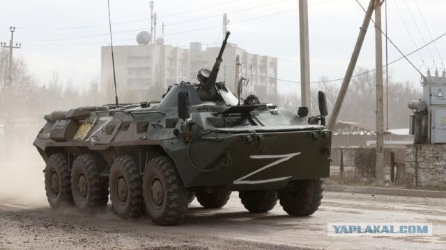 «Урал» сделал лучшую скорую помощь для российской глубинки. С огромными колесами и мотором мощность 300 л.с.
