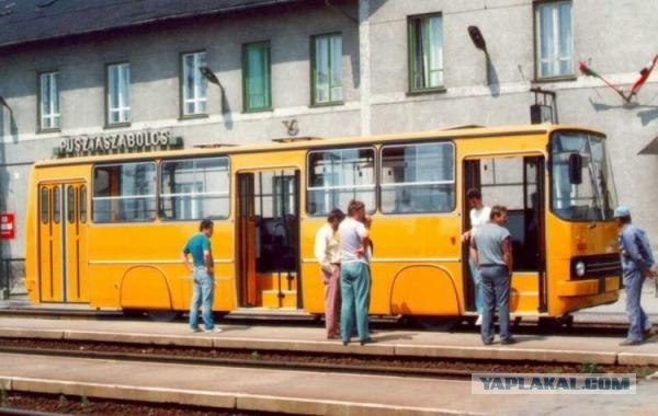 Поезд из... автобуса (12 фото)