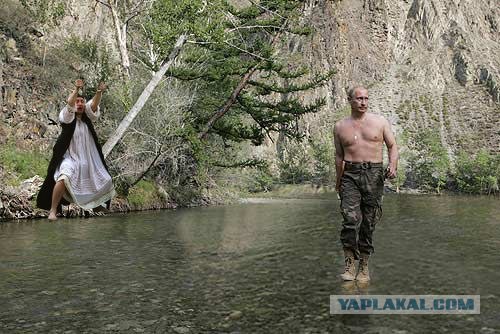 Фотожаба. Человек с табличкой