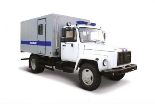 Глава АвтоВАЗа после интервью, где похвалился доминацией Lada на рынке авто, сел в Mercedes и уехал