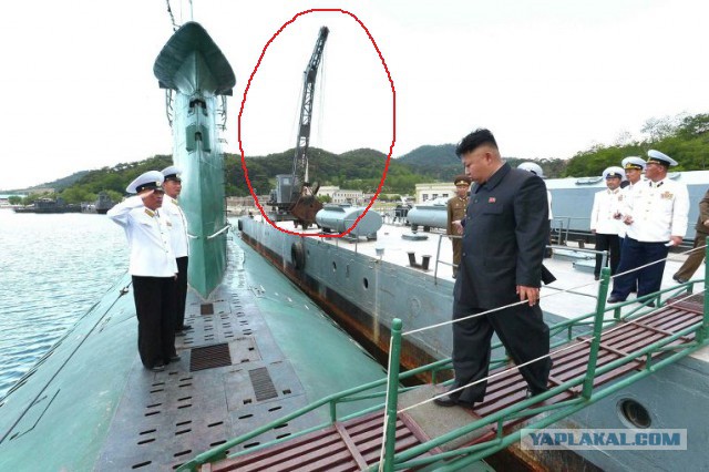 Ким Чен Ын на подводной лодке