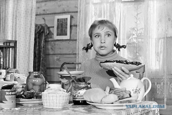 Чем завтракали герои любимых советских фильмов