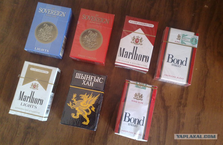 Вб купить сигареты. Сигареты 90-х годов. Старые сигареты. Иностранные сигареты. Марки сигарет.