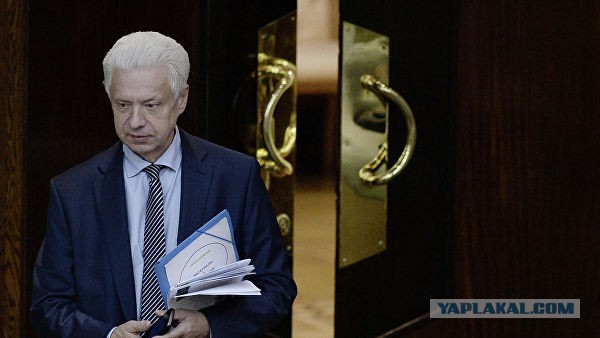 В Госдуме нашли мертвым помощника депутата Ковалева. Он скончался прямо в своем кабинете