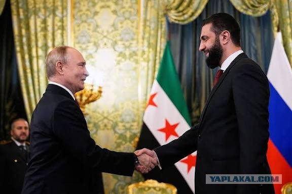 Террористы проникли в Белый дом через боковой вход!